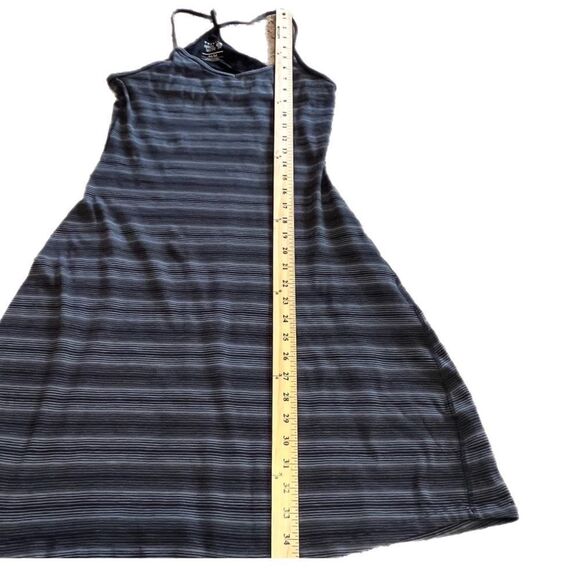 Mountain Hard Wear Grey Striped Sundress with Racer Back. Sz. M. Good Condition - Picture 11 of 13